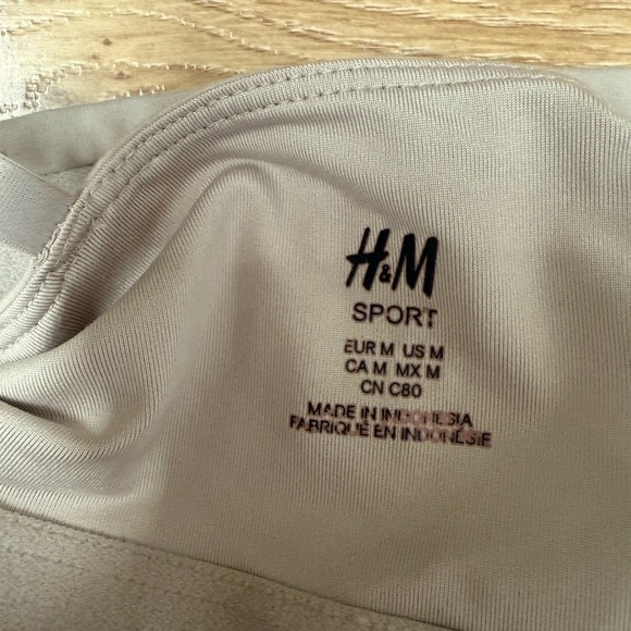 5/$25 - H&M Beige sport’s bra - size S/M - Picture 3 of 4
